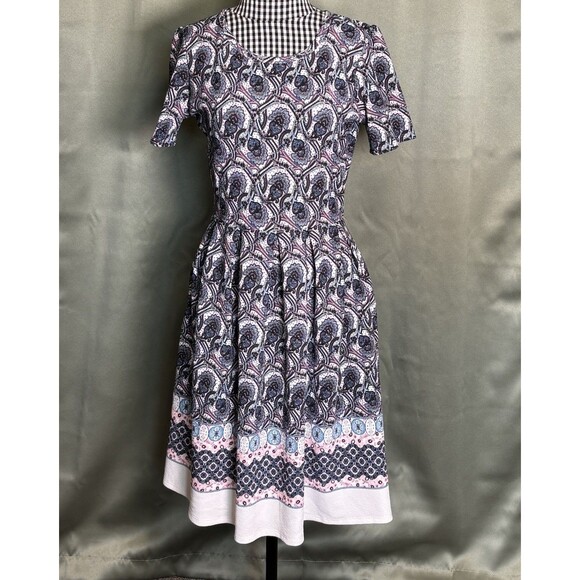 LuLaRoe Amelia Paisley Floral Blue Pink Fit Flare Stretch Dress w/ Pockets MED - Picture 1 of 7